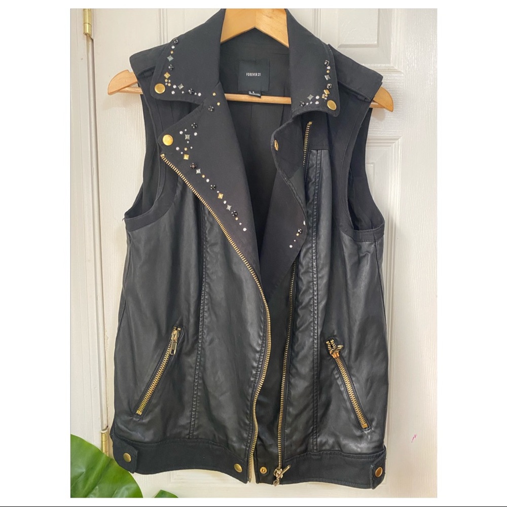 Vest synthetic leather